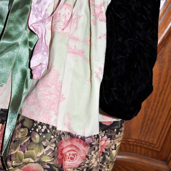 Little Souls Swanky Patricia Pinot Gretchen Wilson Whimsical Cloth Doll 24 Inch - Picture 3 of 8